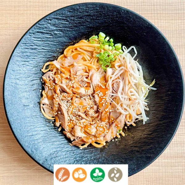 Mazemen picante con pollo